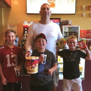 Meet your Posher, Frank